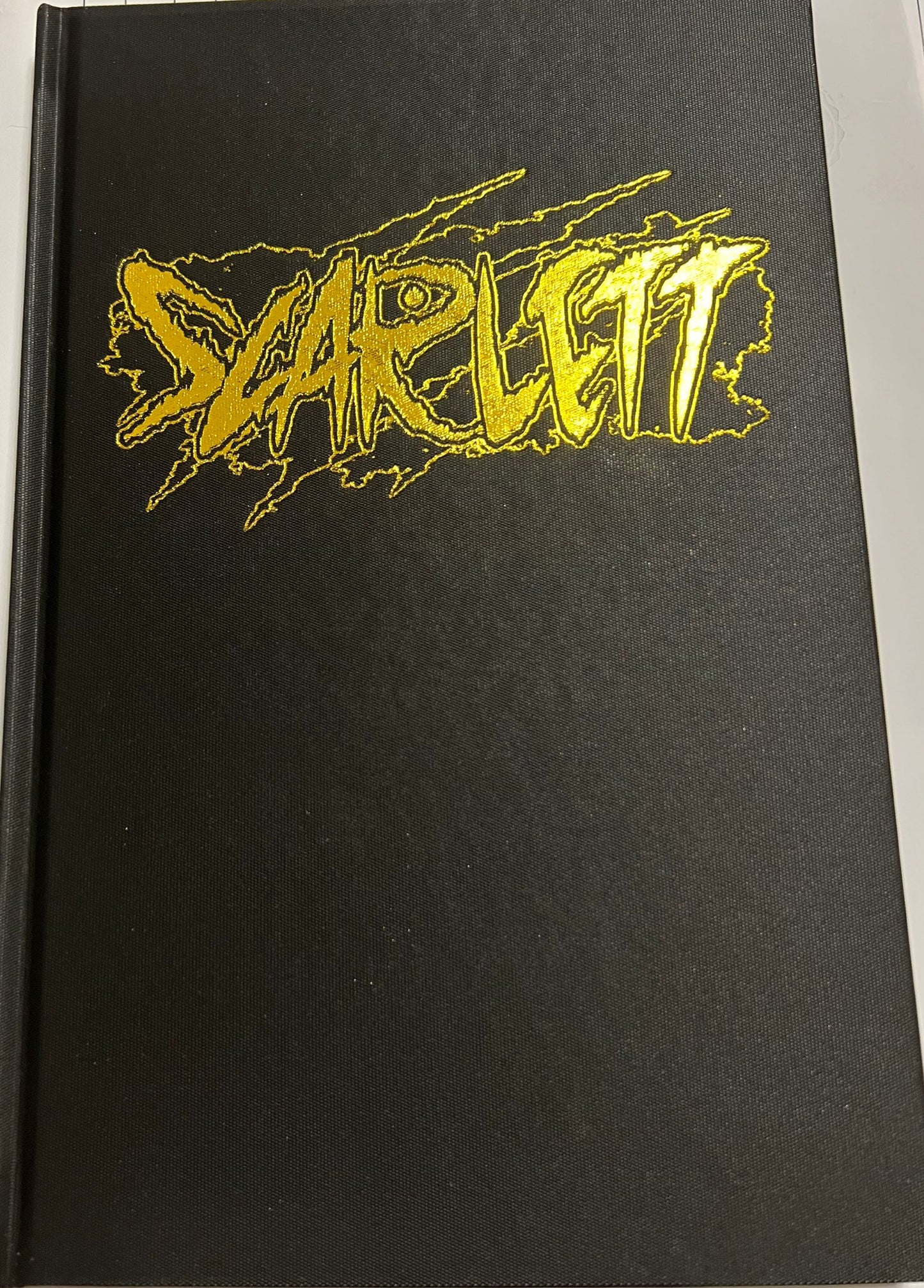Scarlett - Graphic Novel (Volume 1) 1-5 Collected Edition